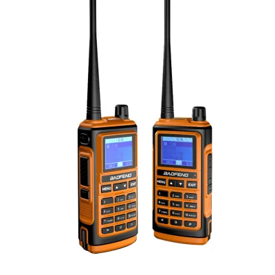 最新 Baofeng UV-17 UHF VHF アナログハイパワー Wakitaki Baofeng デュアルバンド UV17 双方向ラジオ 5 ワット長距離トランシーバー付き